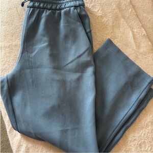 Lululemon Softstreme Sweatpants